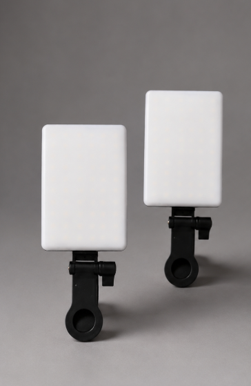 Précommande 2 lampes LED